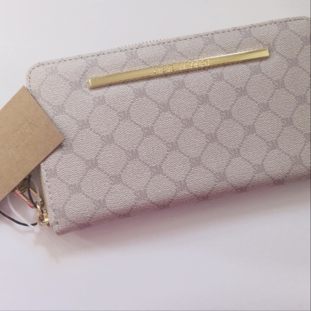 Steve Madden Wallet NWT